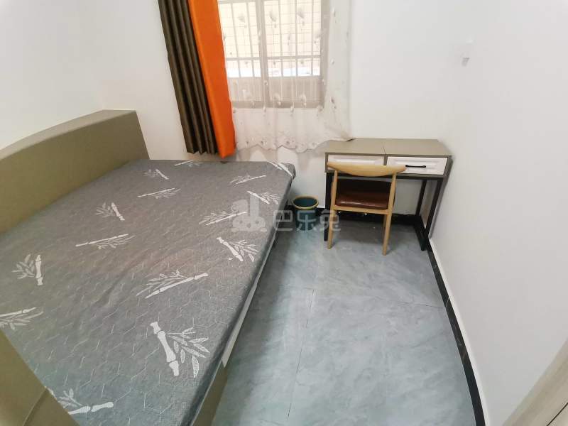 佛庵坊大街16号7403619卧室图5