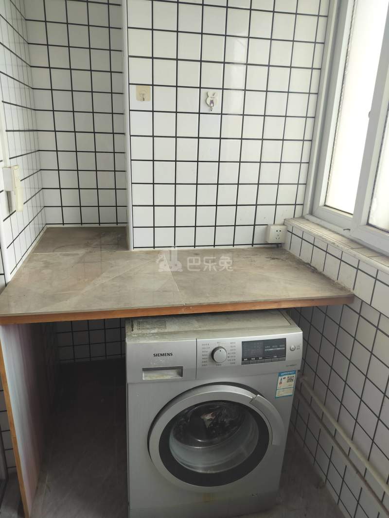 汇福家园德康里7418850卧室图3