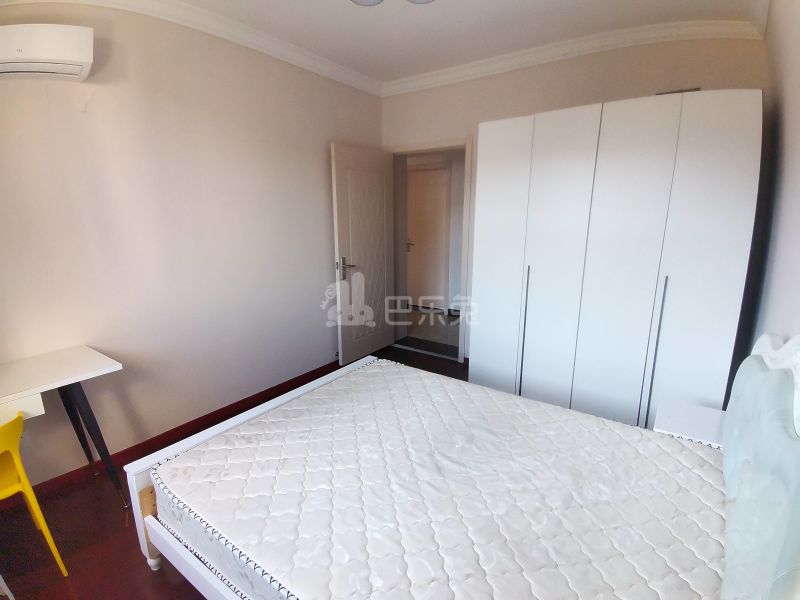 鑫峰苑7420596卧室图8