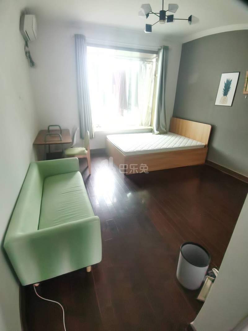 银马苑7429725卧室图0