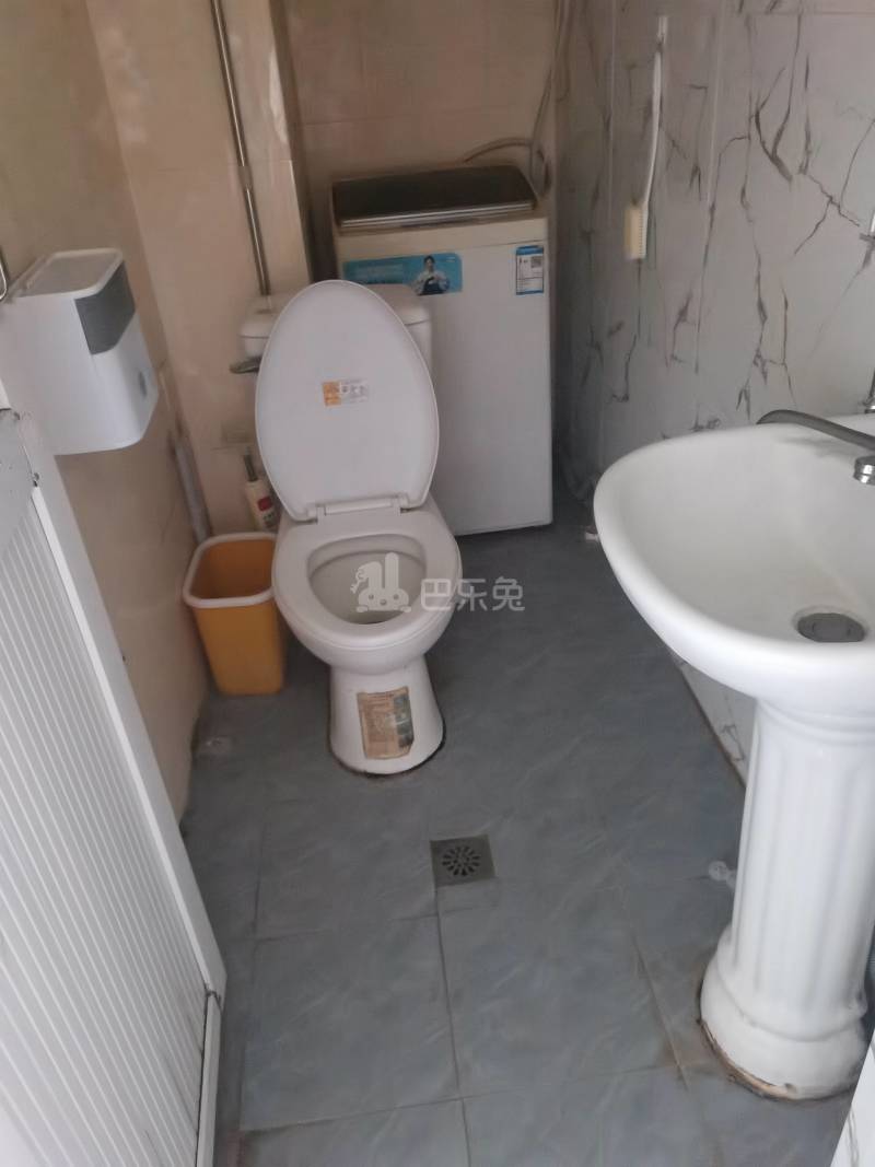 银马苑7429725卫生间图4