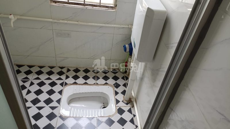 大新水产宿舍楼7433954卫生间图6