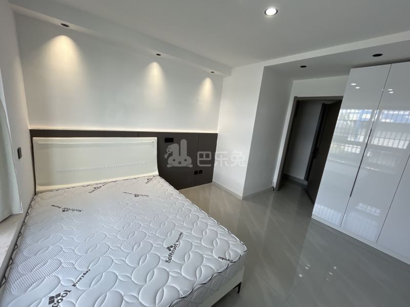 巷佳华苑1期7449958卧室图2