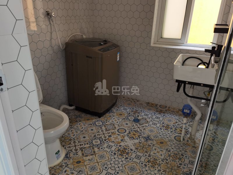 东方吉苑631036卫生间图8