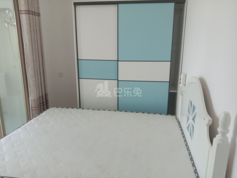 鼎固华庭2期7490392卧室图3