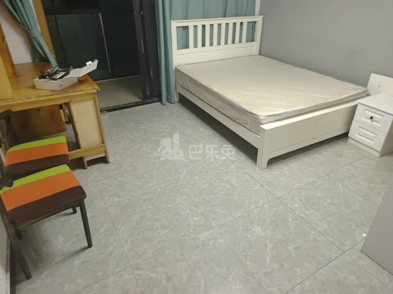 绿地康桥新苑7511370卧室图1