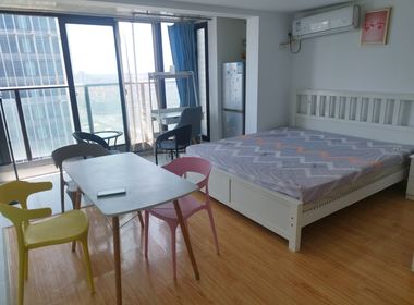 青浦绿地中心柏源晶舍 