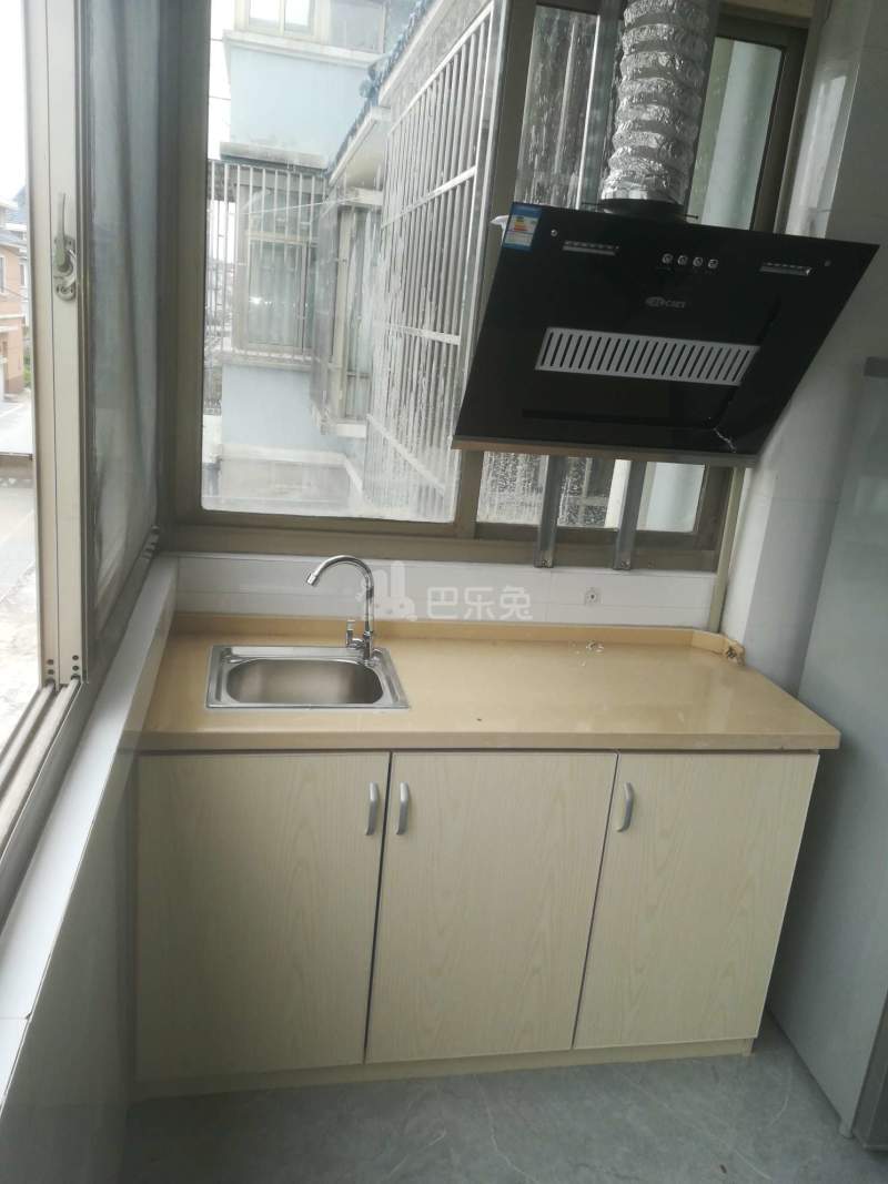 新环西路415弄7530964厨房图2