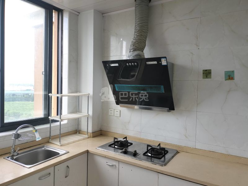 申城佳苑二期A块754212厨房图5