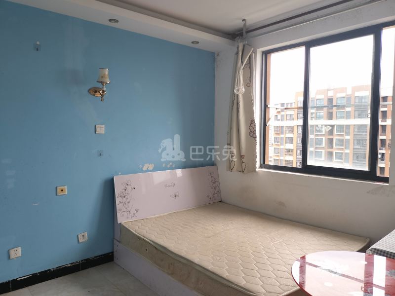 申城佳苑二期A块754212卧室图0