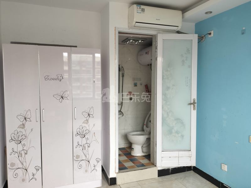 申城佳苑二期A块754212卧室图3