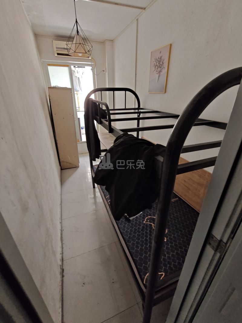 南山村7569108卧室图2