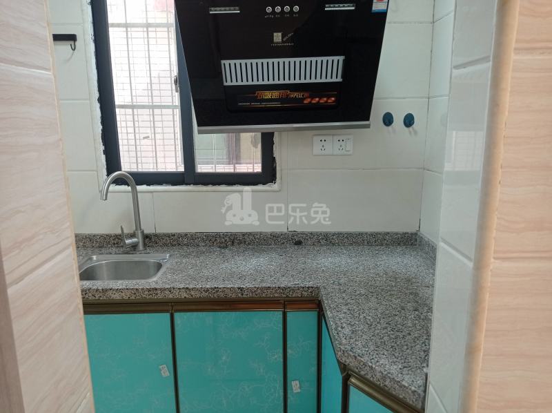 鹤边员村东街东五巷13号7580341厨房图12