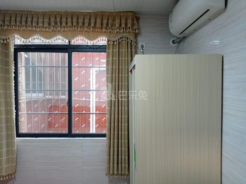 鹤边员村东街东五巷13号7580341卧室图7