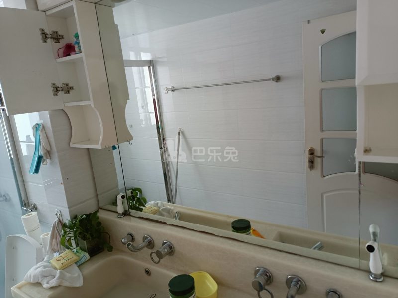新逸仙公寓7584532卫生间图18
