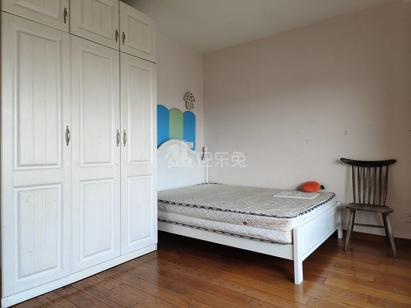 新逸仙公寓7584532卧室图0