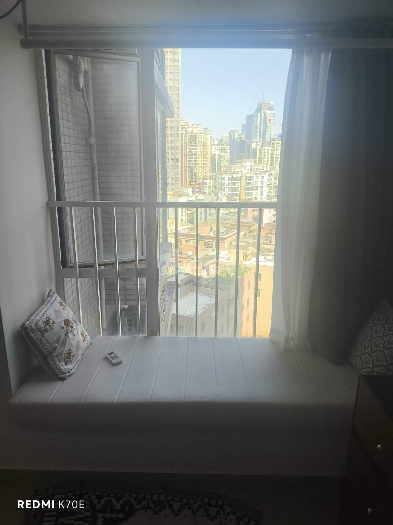 现代城华庭7590963卧室窗户图8