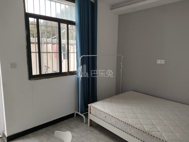 祝西村7599218卧室图2