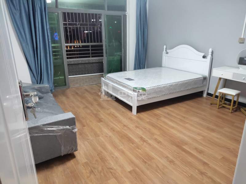 汇宾广场小区7601744卧室图1