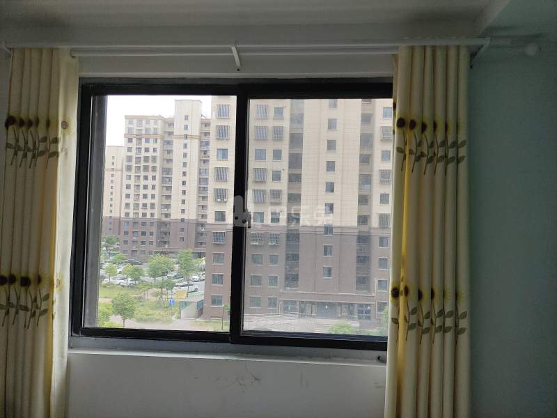 江凌苑7654827卧室窗户图11