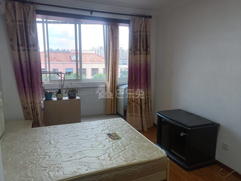 淞南九村766661卧室图1