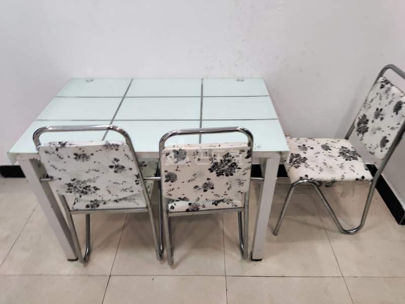 金水新苑7673705客厅图5