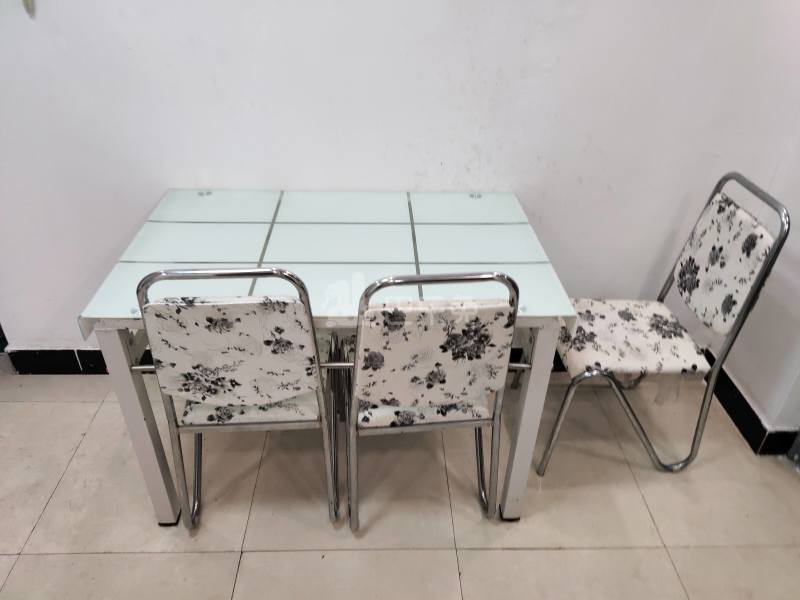 金水新苑7673705客厅图4