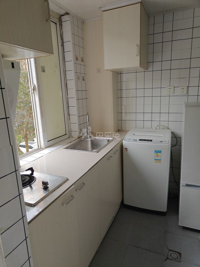 君莲广润苑767008厨房图5