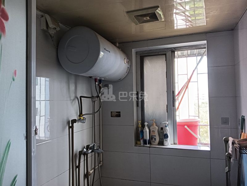 税务小区7153363卫生间图6