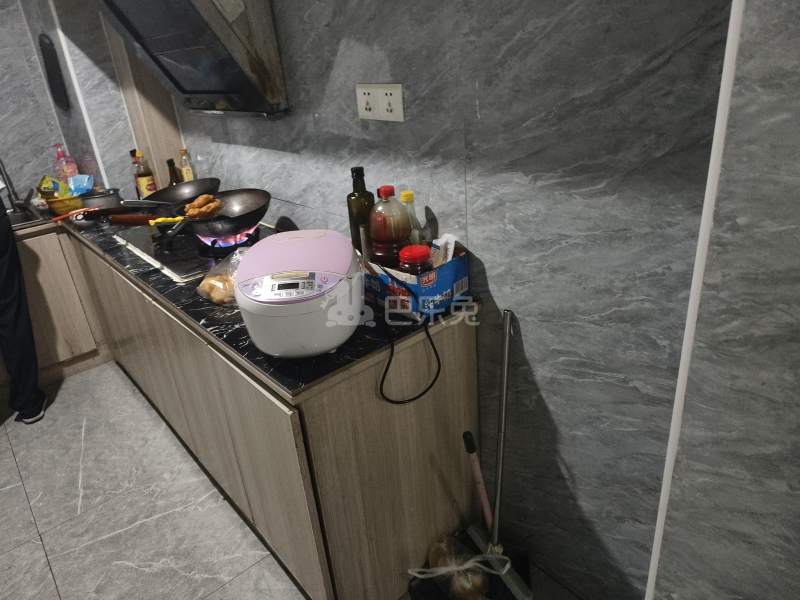 安亭雅苑7702644厨房图4