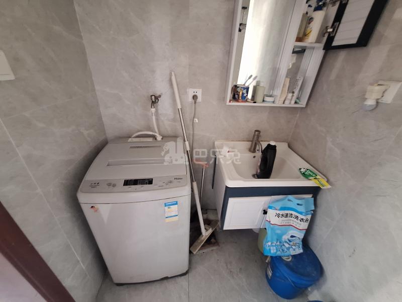 泰翔嘉苑771615卫生间图7