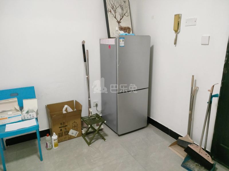 杨浦欣园西区7722406客厅图5