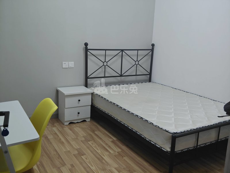 杨浦欣园西区7722406卧室图0