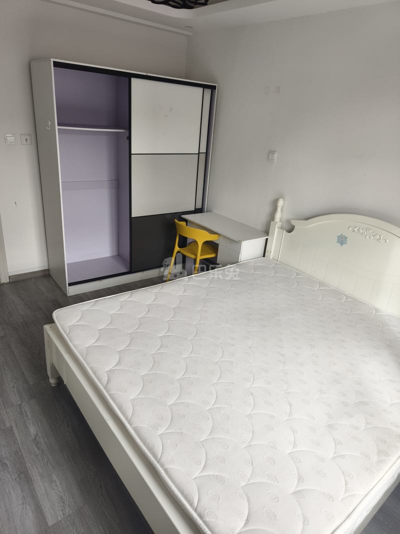 佘北家园梧桐苑7728059卧室图2