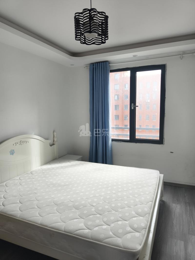 佘北家园梧桐苑7728059卧室图0