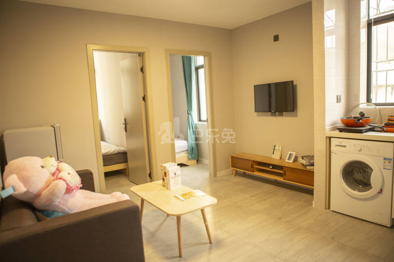 七号时尚公寓7755279卧室图2