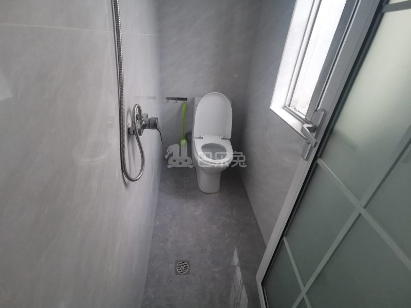 和合新村西区7759619卫生间图6