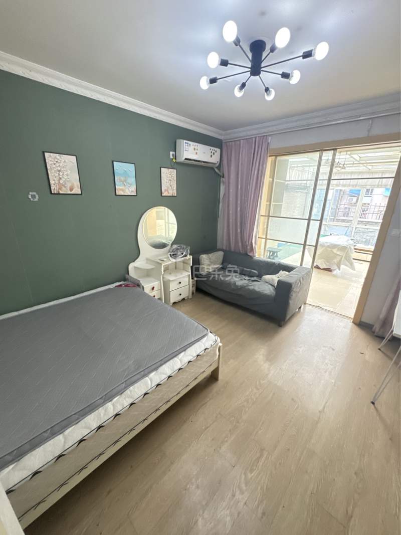 华浜新村（长江路366弄）7767054卧室图0