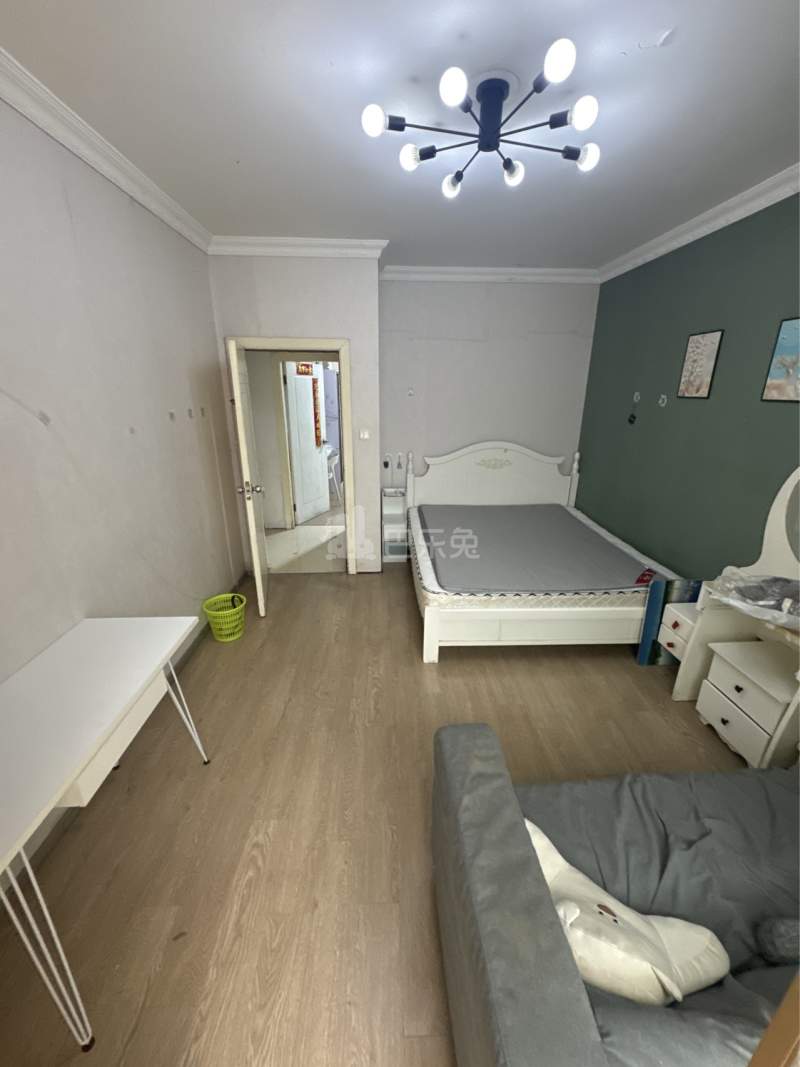 华浜新村（长江路366弄）7767054卧室图3