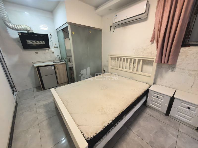 惠南镇南园路230弄城南村513号7771883卧室图2