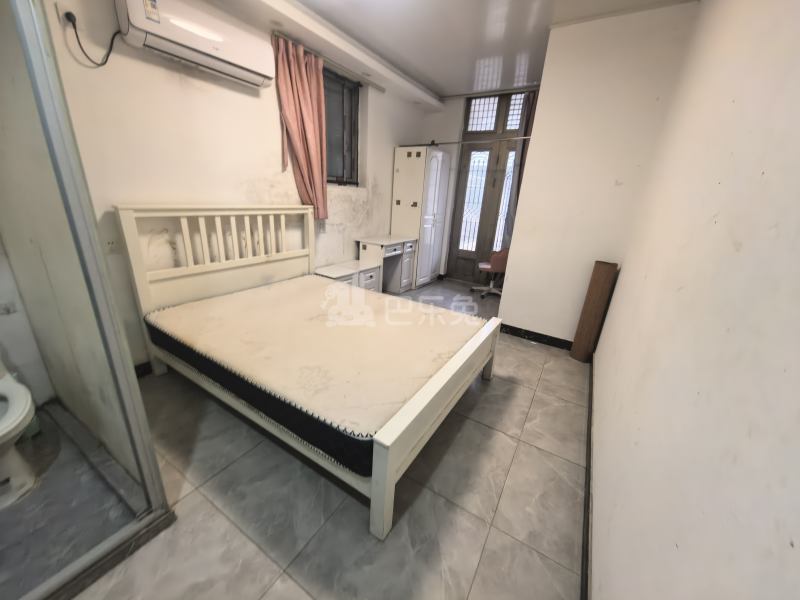 惠南镇南园路230弄城南村513号7771883卧室图1