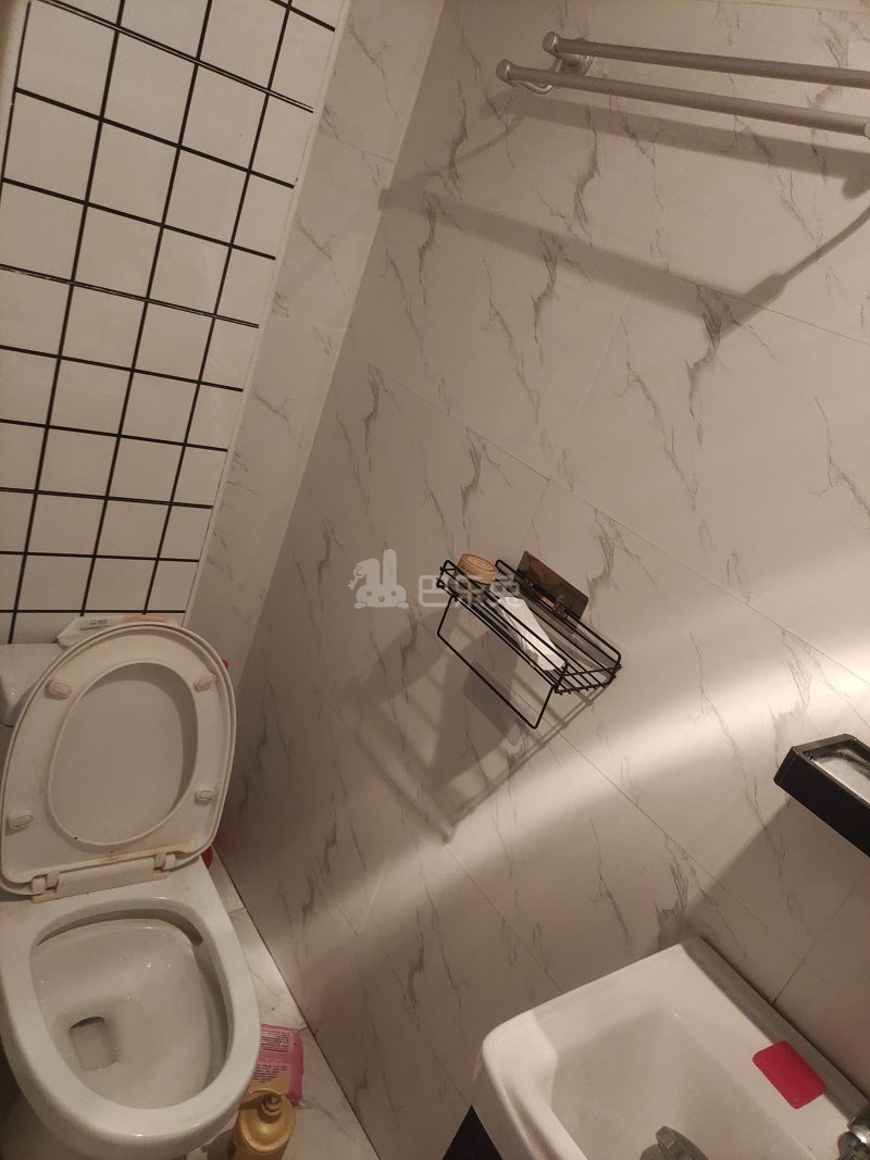 仁怡苑7822958卫生间图4