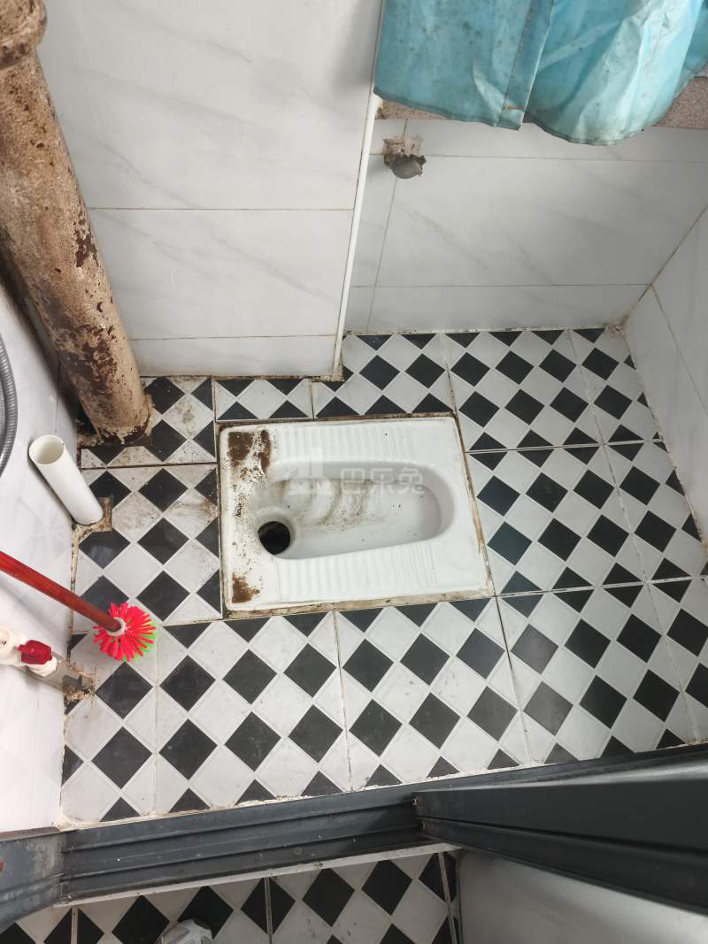 海湾花园7852932卫生间图8