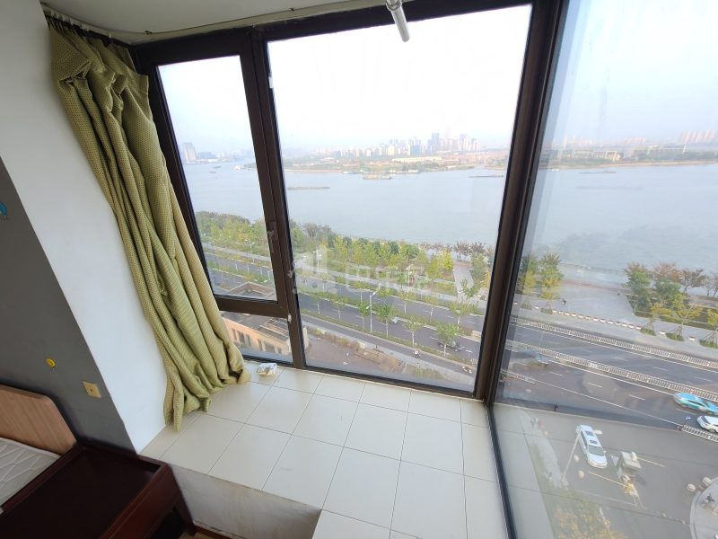 中海瀛台2期7856441卧室图0