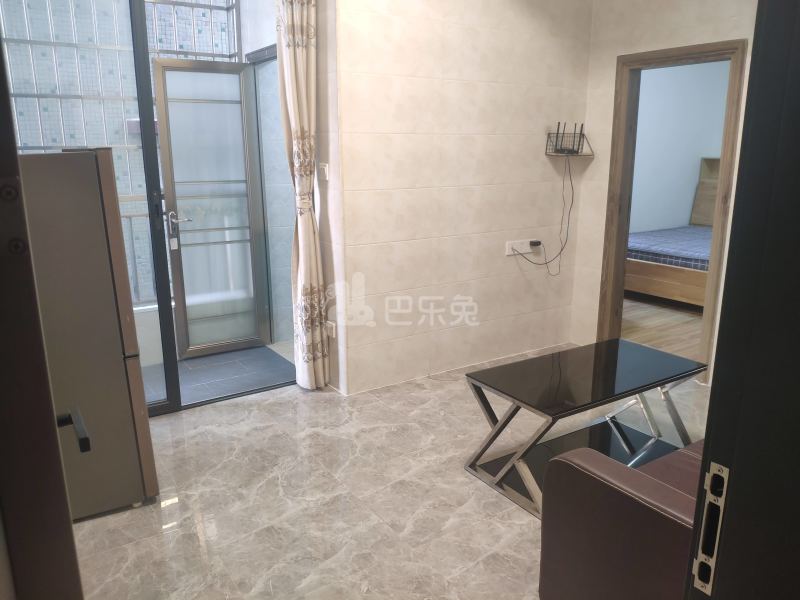 彭上新村南七巷7号7857470客厅图19