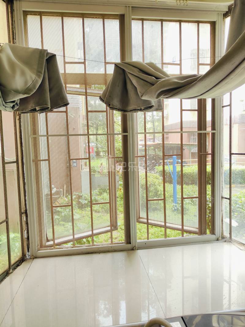 康乐园7859726卧室窗户图7