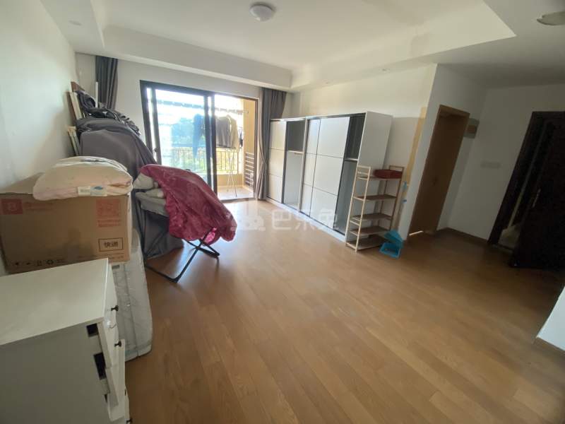 万立城（瑞立华庭）7965651客厅图5