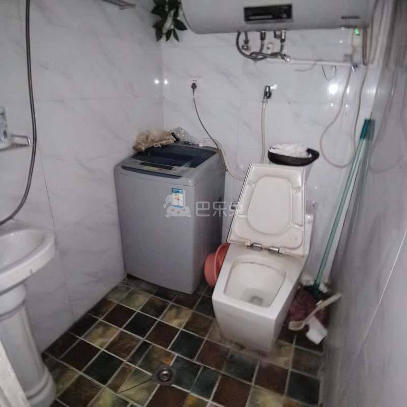 三灶路1450弄6547396卫生间图10