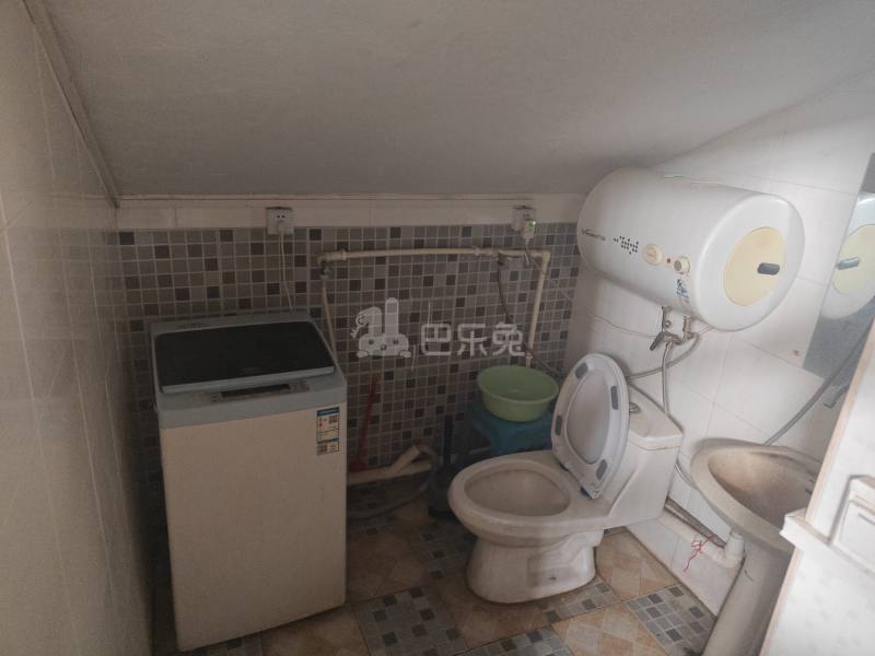 玉兰三村4166844卫生间图12