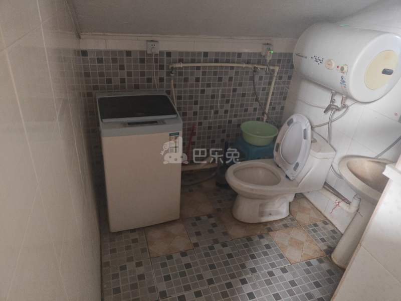 玉兰三村4166844卫生间图11